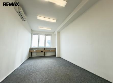 03.jpeg | Pronájem - kanceláře, 34 m²