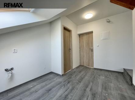 img-4122.jpg | Pronájem bytu, 2+1, 45 m²