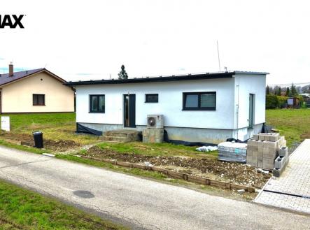 dji-20260330151531-0101-d.jpg | Pronájem - dům/vila, 103 m²