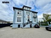 Pronájem - kanceláře, 52 m²