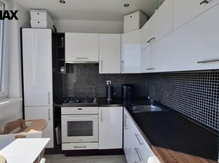 1-kuchyn.jpg | Prodej bytu, 2+1, 51 m²