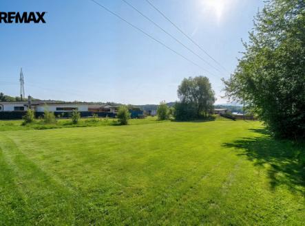 3-1.png | Prodej - pozemek pro bydlení, 1 647 m²