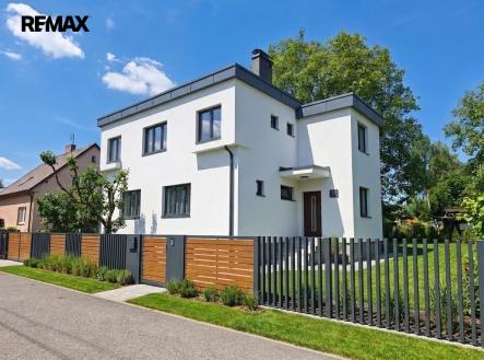 VIZUALIZACE | Prodej - dům/vila, 144 m²