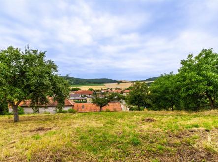 . | Prodej - pozemek pro bydlení, 1 643 m²