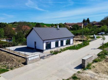 . | Prodej - dům/vila, 84 m²