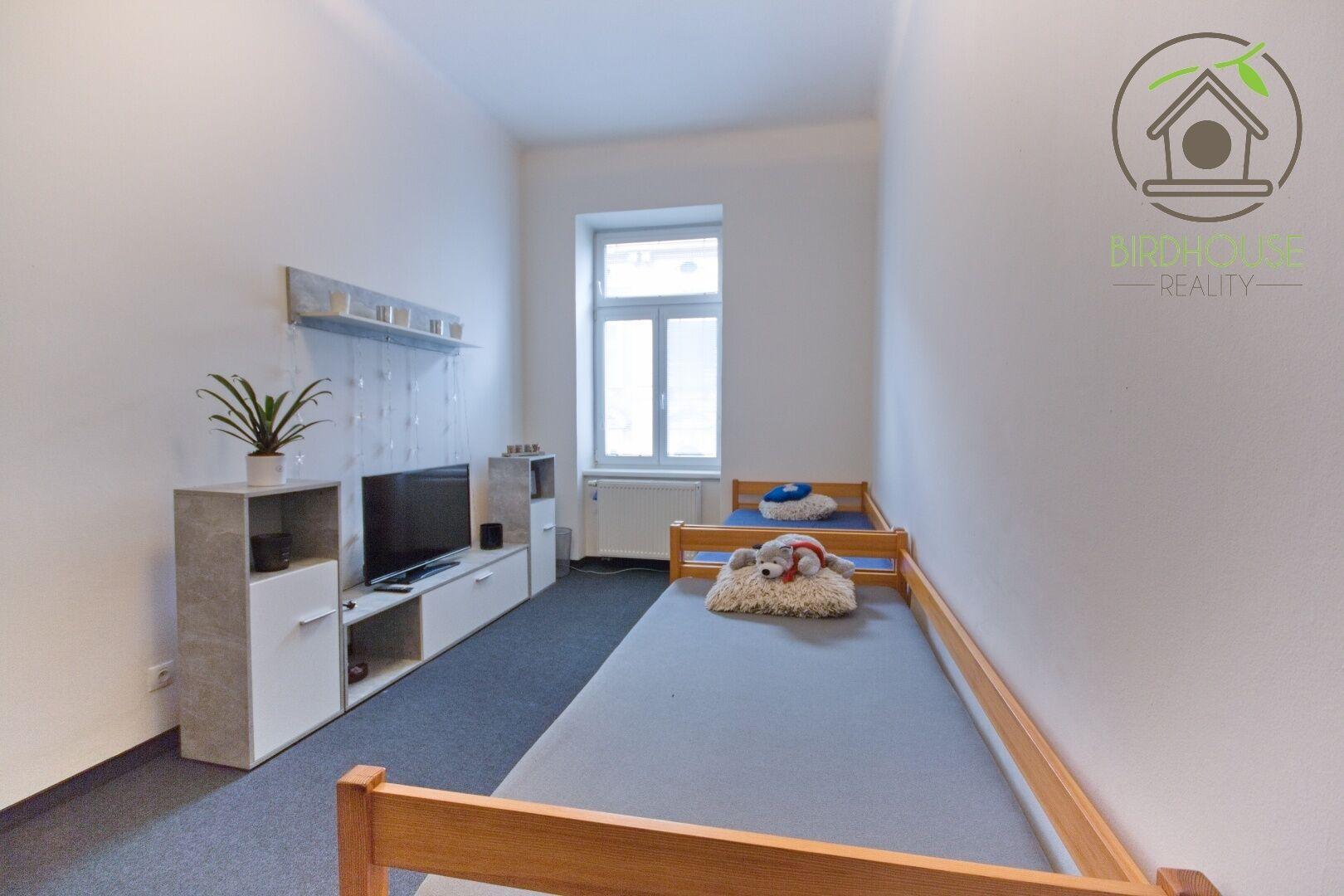 Pronájem bytu 3+1 97 m2 - Plzeň