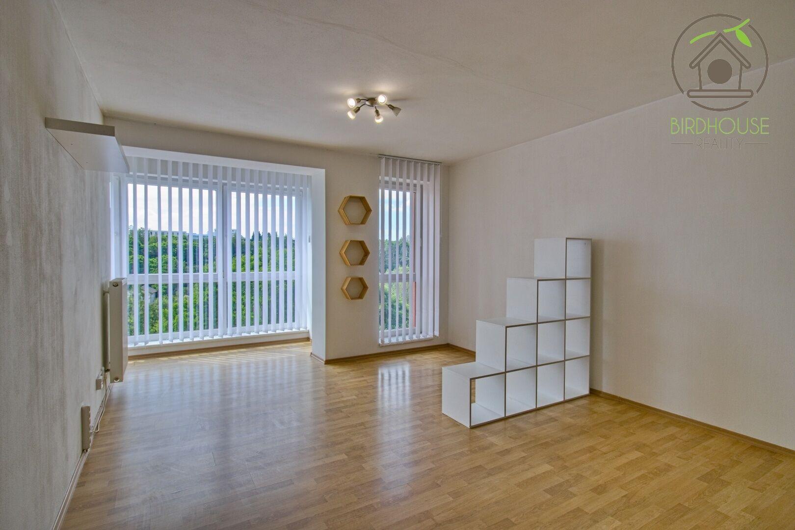 Prodej bytu 2+kk 90,59 m2 s garážovým stáním, Plzeň - Skvrňany