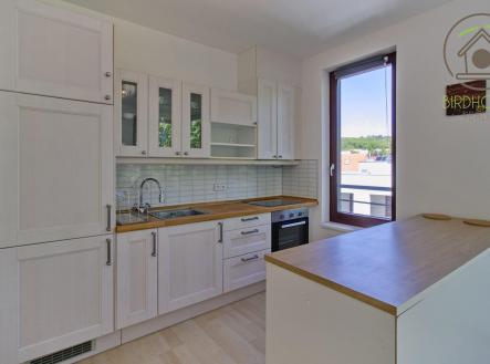Pronájem bytu, 2+kk, 64 m²
