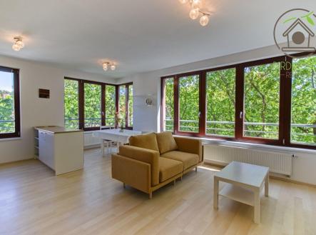 Pronájem bytu, 2+kk, 64 m²