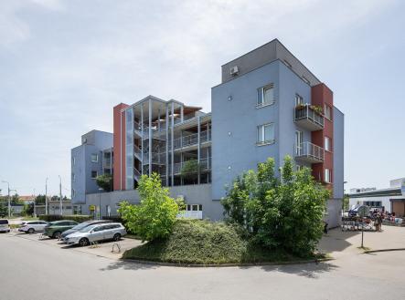 Z71_7080 | Prodej bytu, 1+kk, 40 m²