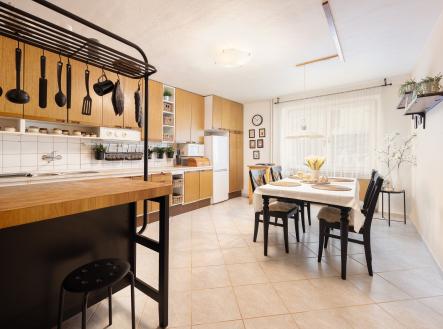 Z71_4395-Edit | Prodej - dům/vila, 180 m²