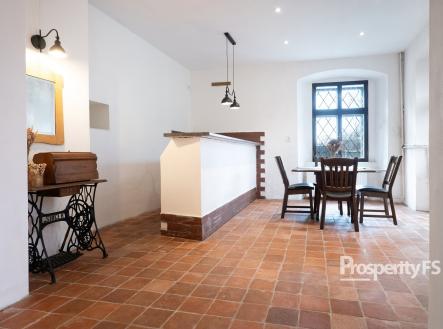 PANA6568 | Prodej - restaurace, 248 m²