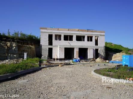 4 | Prodej - dům/vila, 175 m²