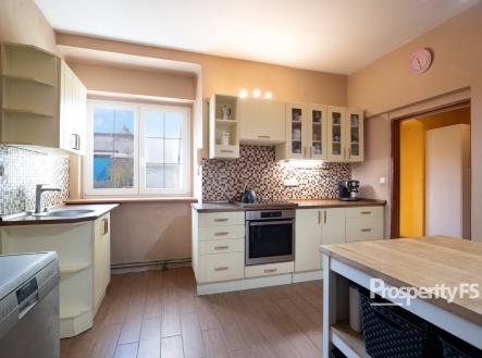 PANA1402 | Prodej - dům/vila, 229 m²