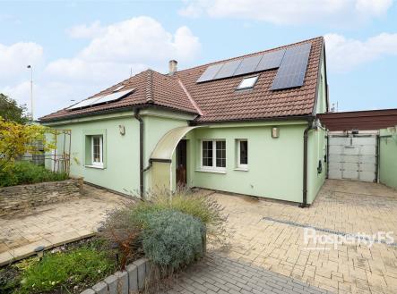 Prodej - dům/vila, 229 m² obrázek