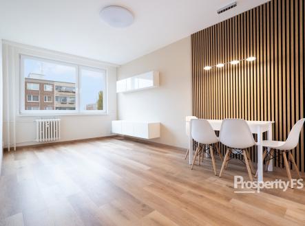 PANA2174 | Prodej bytu, 2+kk, 44 m²