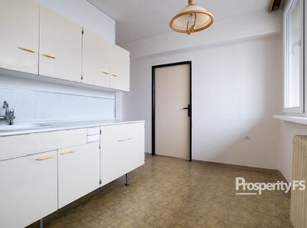 PANA3010 | Prodej bytu, 2+1, 43 m²