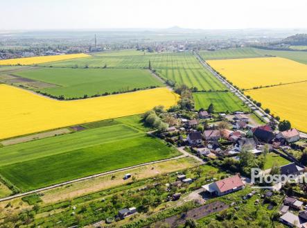 Zitenice.12jpg0 | Prodej - pozemek pro bydlení, 388 m²