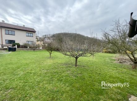 Prodej - pozemek, zahrada, 380 m² obrázek