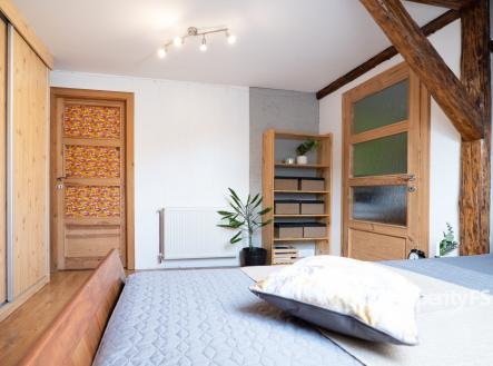 10 | Prodej - dům/vila, 150 m²