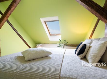 12 | Prodej - dům/vila, 150 m²