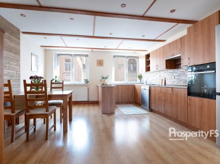 02 | Prodej - dům/vila, 150 m²