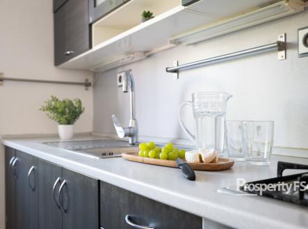 PANA7944 | Prodej bytu, 2+1, 47 m²