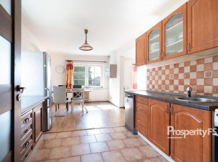 PANA4425 | Prodej - dům/vila, 244 m²