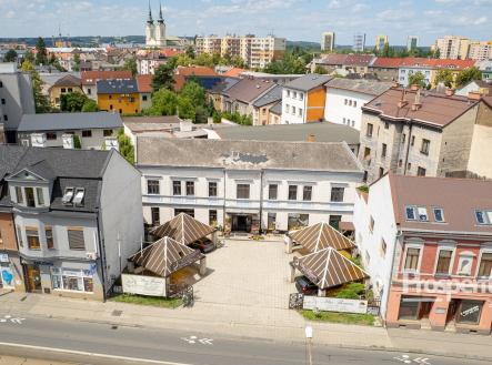 Prodej - dům/vila, 658 m²