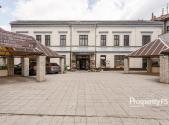 Prodej - dům/vila, 857 m²