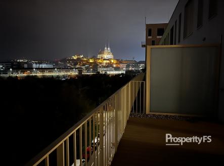 pronajem-byty-4-kk-158-m2-brno-plazckova-img-7563-20ef9c | Pronájem bytu, 4+kk, 158 m²