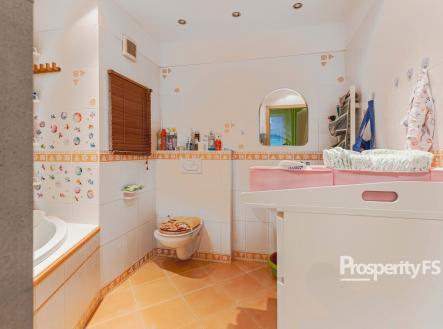 EOSR1169-HDR | Pronájem bytu, 3+1, 74 m²