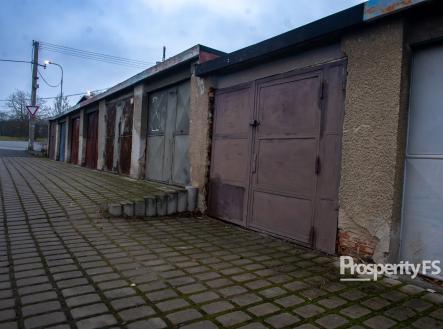 Prodej - malý objekt/garáž