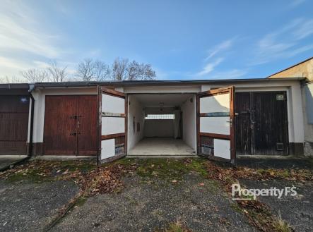 0 (1) | Pronájem - malý objekt/garáž