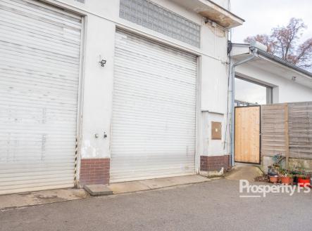 Pronájem - komerční objekt, jiný, 50 m²