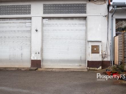 Pronájem - komerční objekt, jiný, 50 m²