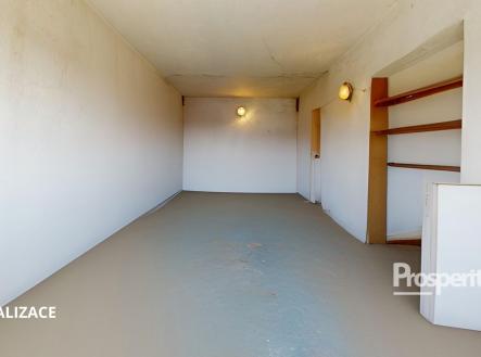 2 | Prodej - malý objekt/garáž