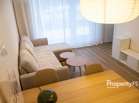 Pronájem bytu, 2+kk, 38 m²