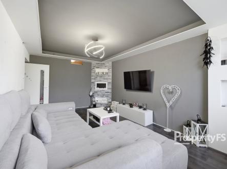 Obývací pokoj | Prodej bytu, 2+1, 74 m²