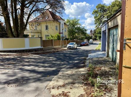 IMG_0240 | Pronájem - malý objekt/garáž