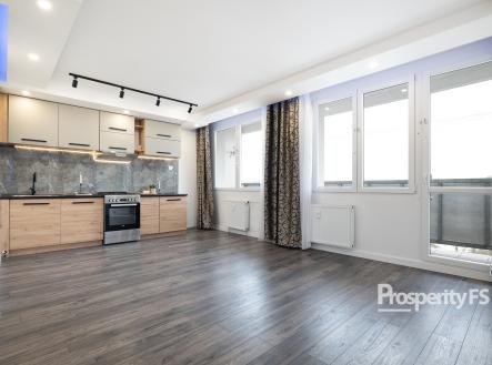 PANA0751 | Pronájem bytu, 3+kk, 55 m²