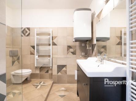 4 | Pronájem - dům/vila, 75 m²