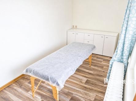 Menší místnot 2 | Pronájem - komerční objekt, jiný, 12 m²