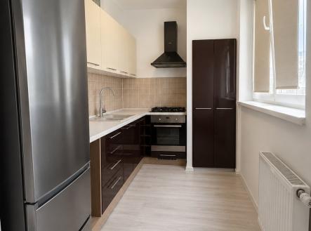 1ED47280-BA24-4D63-916C-E181EA57F014 | Pronájem bytu, 2+1, 53 m²