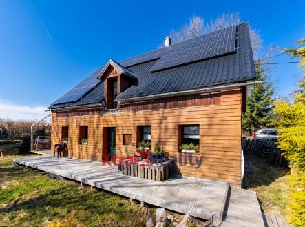 1 | Prodej - dům/vila, 325 m²