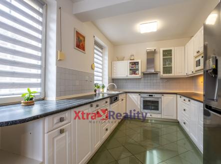 3 | Prodej - dům/vila, 405 m²