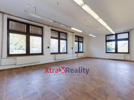 3 | Prodej - komerční objekt, jiný, 2 300 m²