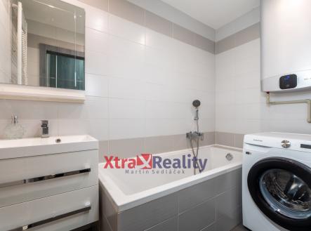 4 | Pronájem bytu, 2+kk, 52 m²