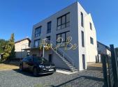 Prodej - dům/vila, 248 m²