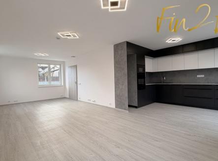 323e90ac-2143-44a2-829d-b40b14f7b171.jpg | Pronájem - dům/vila, 104 m²